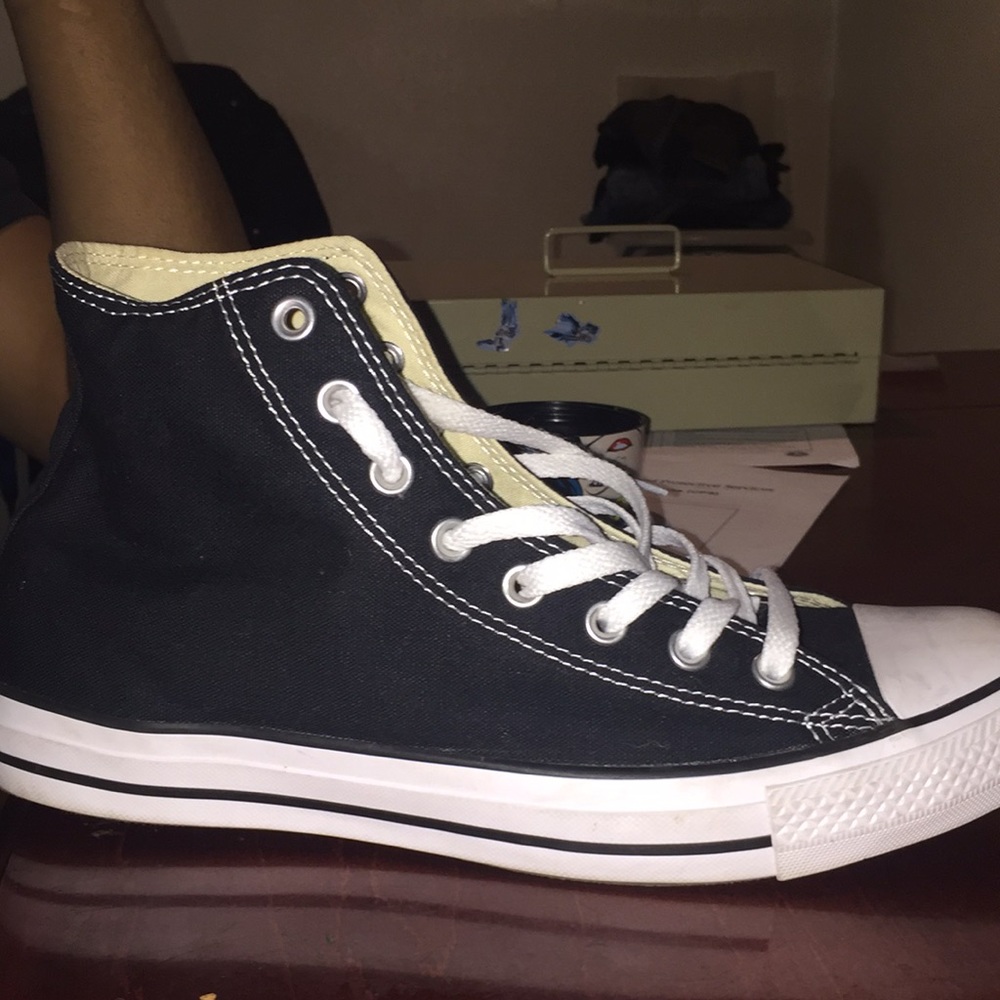 Black & white high top converse